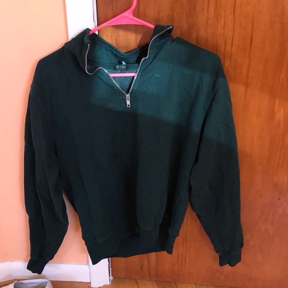 brandy Melville pullover